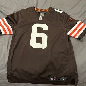 Baker Mayfield Cleveland Brown’s jersey size medium